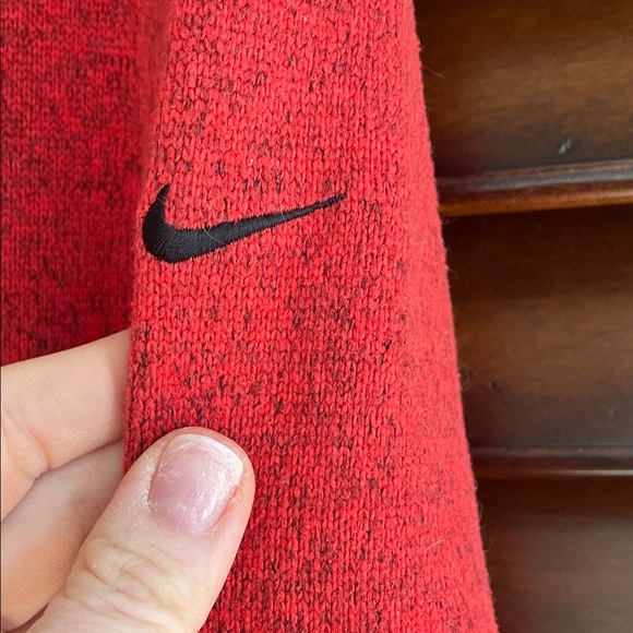 Red Nike Therma Fit Hoodie with Black Accents XL - Picture 5 of 8